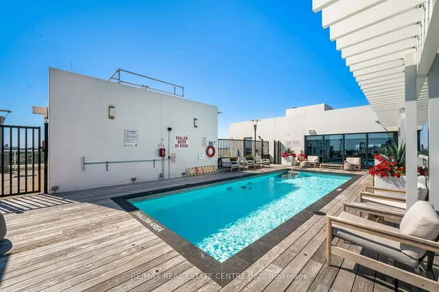 Additional image 20 of 3018 Yonge St Unit 214