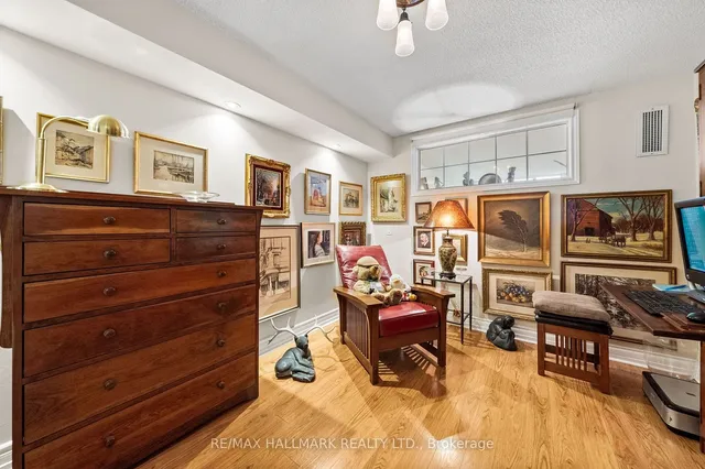 Additional image 14 of 15 Maitland Pl Unit 906