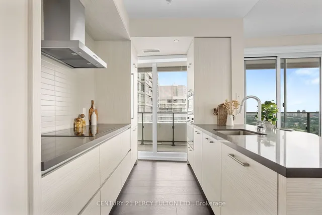 Additional image 7 of 2221 Yonge St Unit 3108