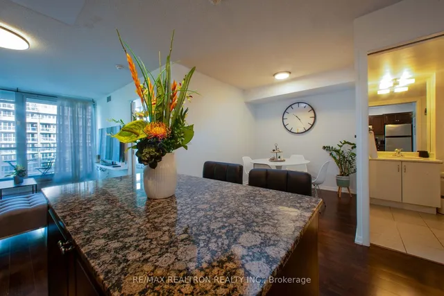 Additional image 4 of 209 Fort York Blvd Unit 1265