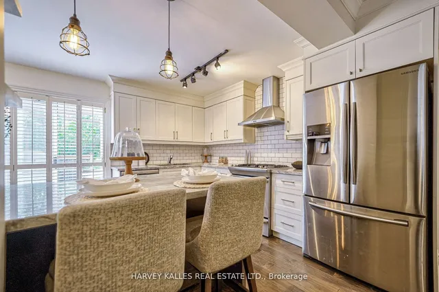 Additional image 13 of 106 Gloucester Grve