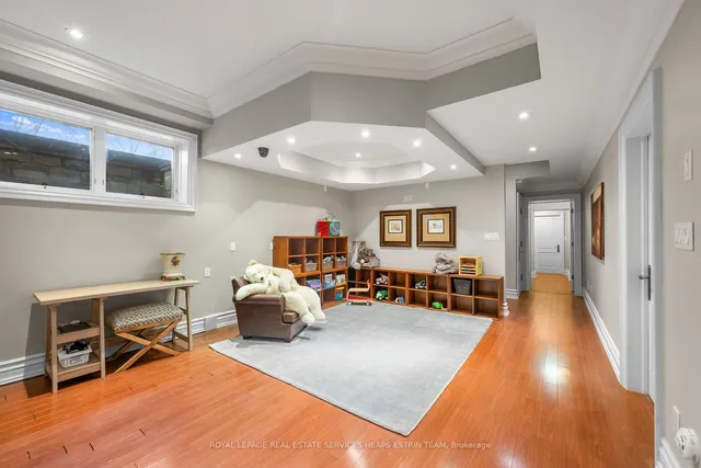 Additional image 26 of 55 Valecrest Dr