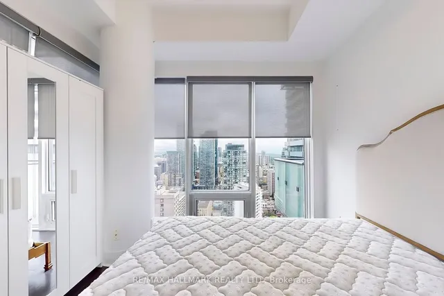 Additional image 21 of 65 St Mary St Unit 3607