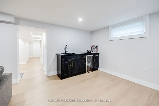 Additional image 26 of 5 WESTHAMPTON Dr