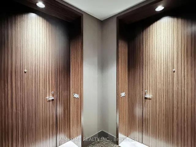 Additional image 32 of 180 University Ave Unit 5004