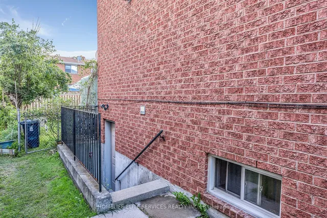 Additional image 3 of 5 Lenthall Ave