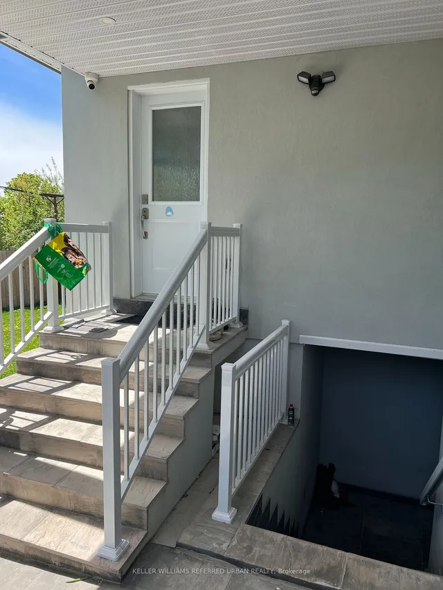 Additional image 21 of 141 Gracefield Ave