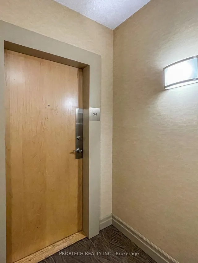 Additional image 3 of 8 Scollard St St Unit 304