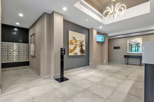 Additional image 2 of 1720 Eglinton Ave Unit 813