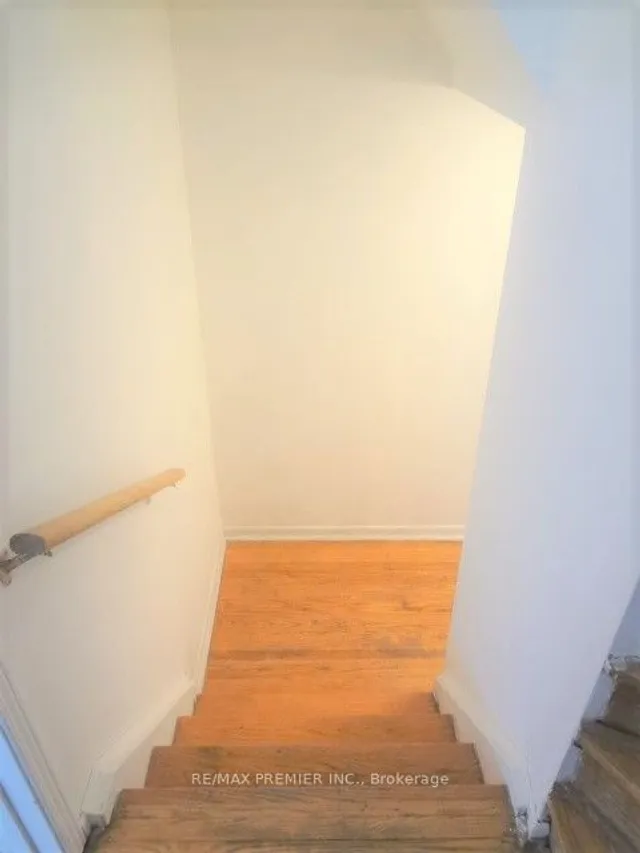 Additional image 21 of 260 John Garland Blvd Unit 231