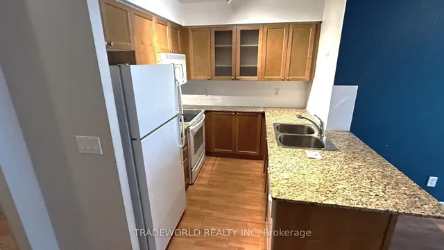 Additional image 5 of 761 Bay St Unit 2006