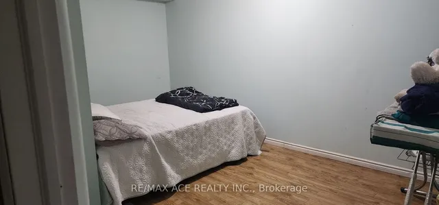 Additional image 8 of 61 Warwick Castle Crt