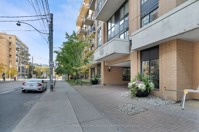 Additional image 4 of 800 King St Unit 210