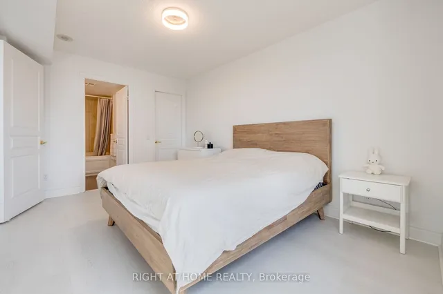 Additional image 29 of 5 Northtown Way Unit 702