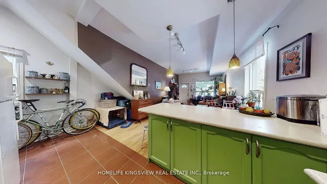 Additional image 23 of 144 Clinton St