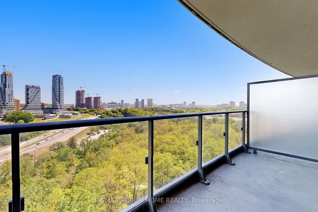 Additional image 28 of 160 Vanderhoof Ave Unit 1018