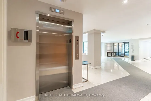 Additional image 4 of 581 Avenue Rd Unit 501