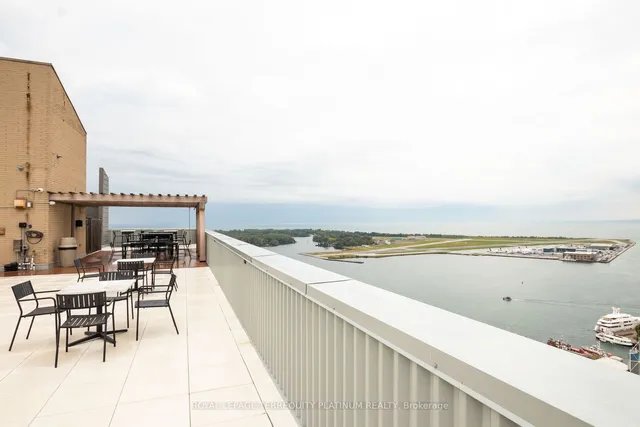 Additional image 28 of 270 Queens Quay Unit 1408