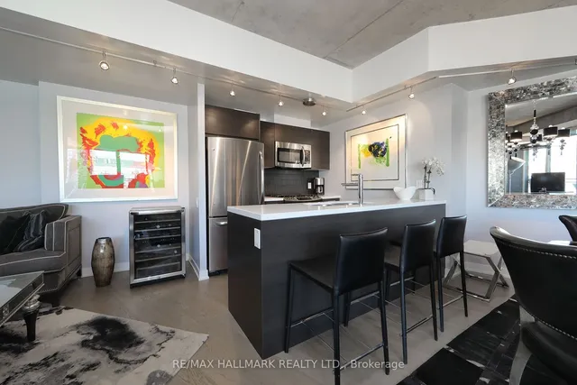 Additional image 12 of 318 King St Unit 1104