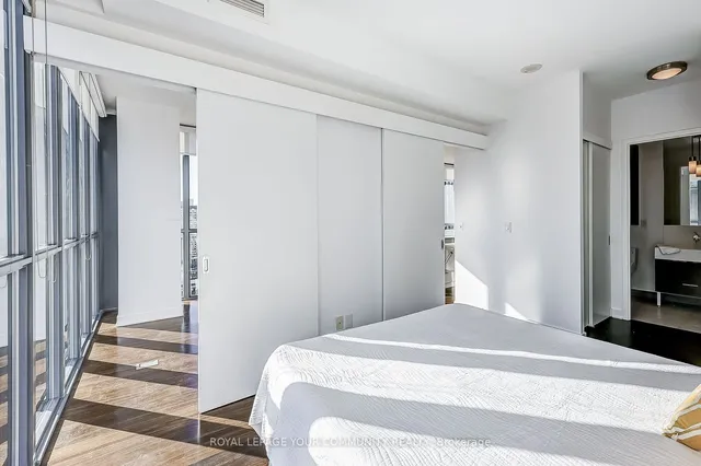 Additional image 26 of 110 Charles St Unit 2202