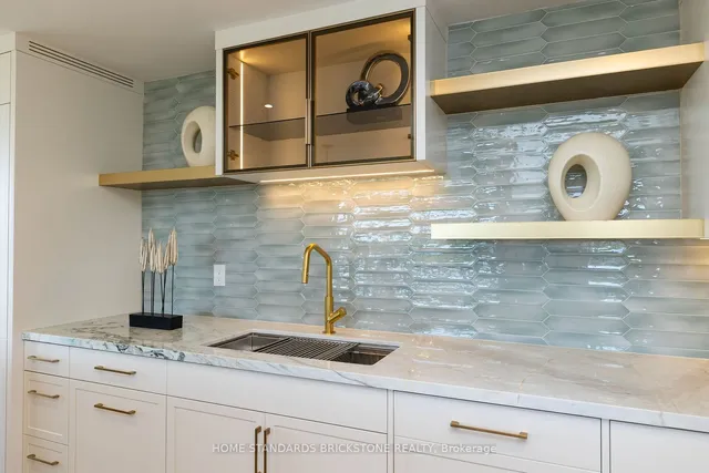 Additional image 15 of 66 Collier St Unit 9 D