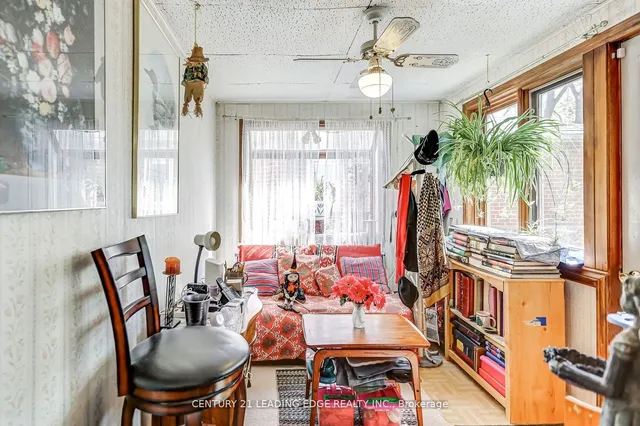 Additional image 13 of 19 Royaleigh Ave