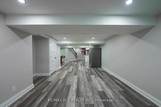 Additional image 21 of 2270 Meadowvale Rd