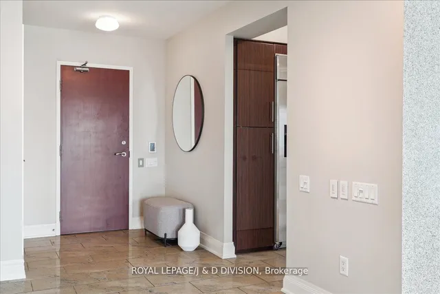 Additional image 3 of 2181 Yonge St Unit 3402