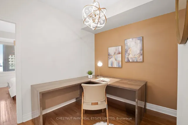 Additional image 10 of 35 Balmuto St Unit 1910