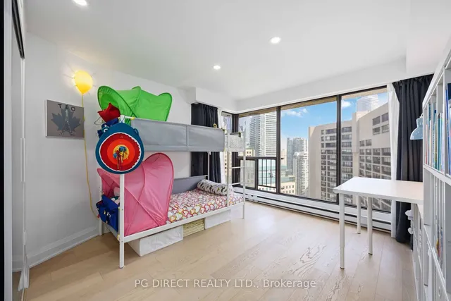 Additional image 8 of 65 Harbour Sq Unit 3306