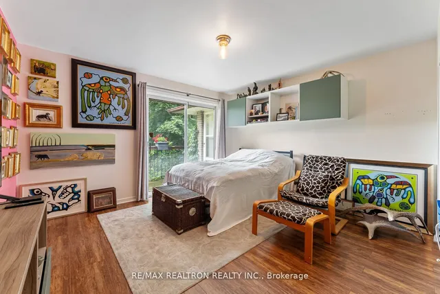 Additional image 16 of 109 Thicketwood Dr