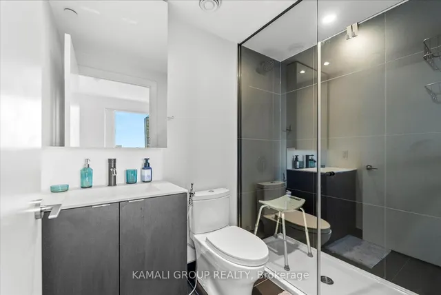 Additional image 17 of 20 Edward St Unit 904