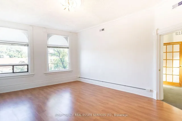 Additional image 15 of 2963 Dundas St