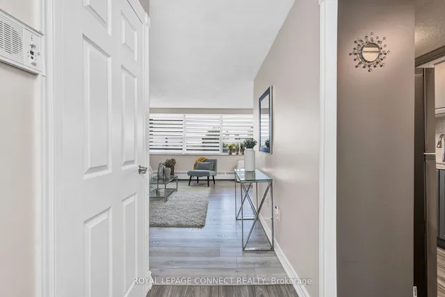 Additional image 3 of 270 Palmdale Dr Unit 701