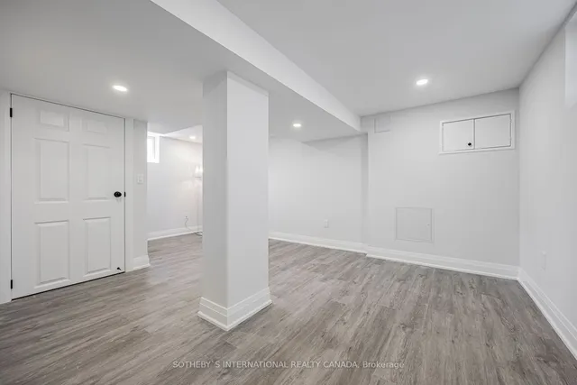 Additional image 12 of 4075A Lawrence Ave