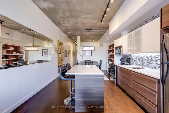 Additional image 16 of 33 Mill St Unit 415