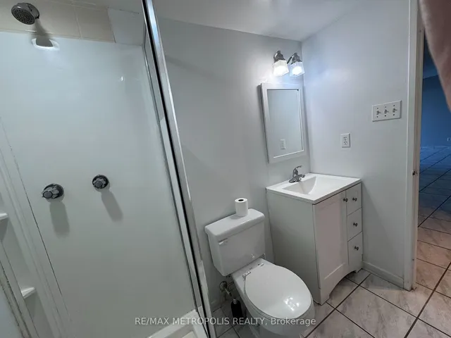 Additional image 4 of 61 Markbrook Lane Unit 602