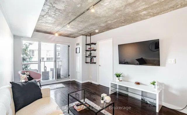 Additional image 11 of 1005 King St Unit 610