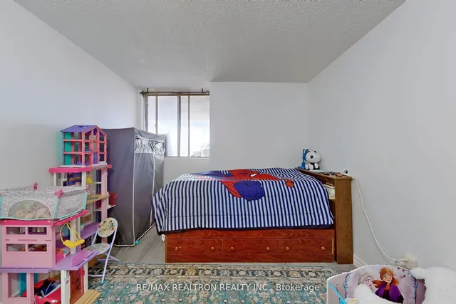 Additional image 26 of 3380 Eglinton Ave Unit 1411