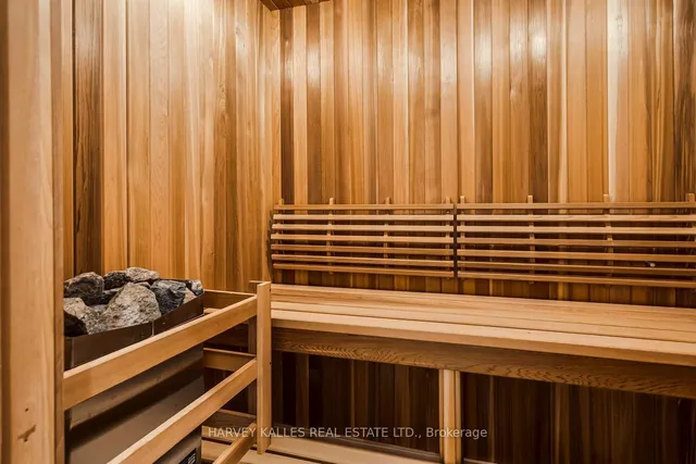 Additional image 37 of 217 Richview Ave