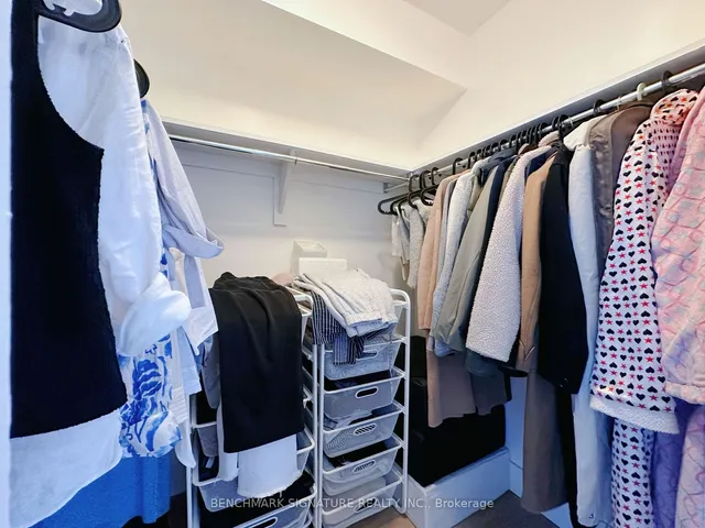 Additional image 8 of 28 Pemberton Ave Unit 308