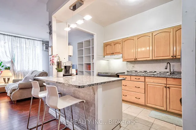 Additional image 5 of 20 Forest Manor Rd Unit 111