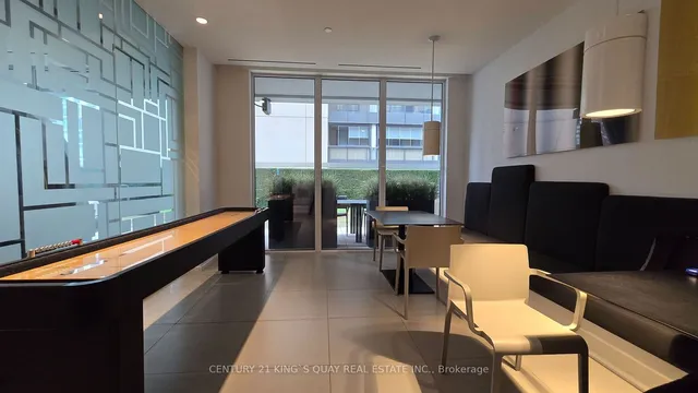 Additional image 16 of 68 Shuter St Unit 909