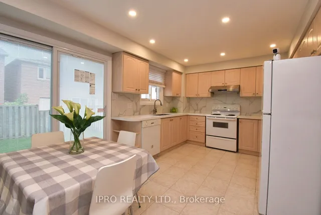 Additional image 7 of 107 Spring Forest Sq