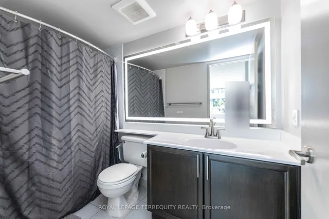 Additional image 16 of 300 Manitoba St Unit 210