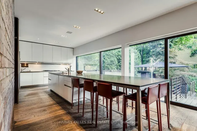 Additional image 11 of 11 Shorncliffe Ave