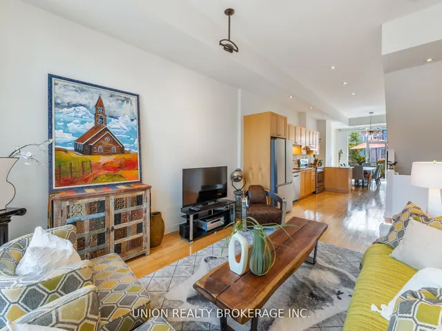 Additional image 15 of 1095 Dundas St