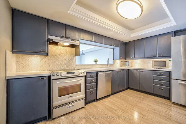 Additional image 14 of 33 University Ave Unit 2506