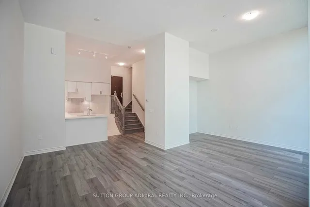 Additional image 9 of 39 Annie Craig Dr Unit Th4