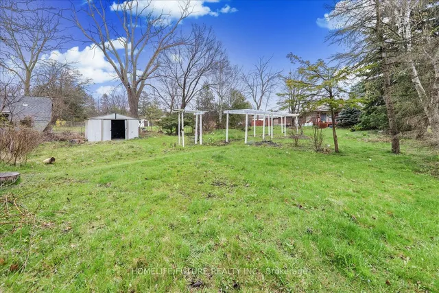 Additional image 32 of 8 Bonacres Ave